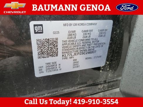 Used 2025 Chevrolet Trax RS w/ Driver Confidence Package FWD image 30