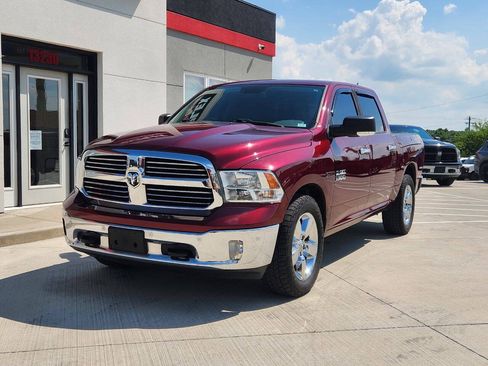 Used 2017 RAM 1500 Big Horn AWD/4WD image 2