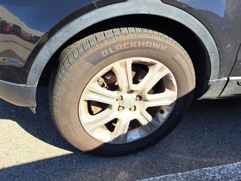 Used 2016 Land Rover Range Rover Evoque SE Premium image 9