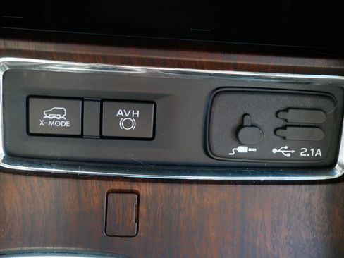 Used 2022 Subaru Ascent Touring AWD/4WD image 33