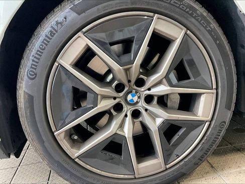 Used 2026 BMW 530i RWD image 25