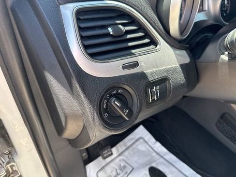 Used 2016 Dodge Journey SXT w/ Blacktop Package FWD image 13