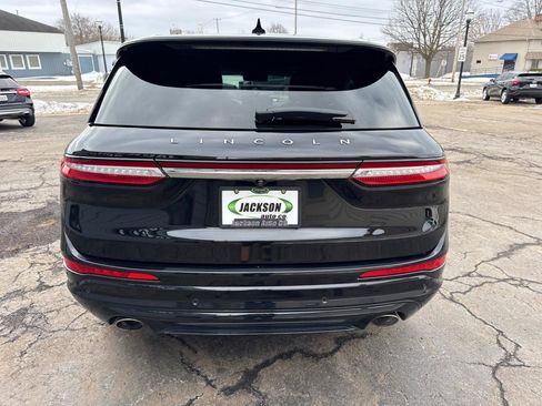 Used 2021 Lincoln Corsair Reserve image 4