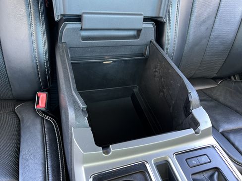 Used 2018 Ford F150 Lariat w/ Equipment Group 502A Luxury AWD/4WD image 24
