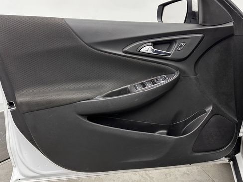 Used 2024 Chevrolet Malibu LT image 10