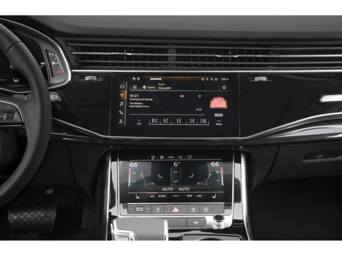 Used 2023 Audi Q7 2.0T Premium w/ Convenience Package AWD/4WD image 10