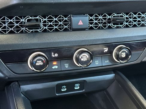 Used 2025 Honda Accord LX image 18
