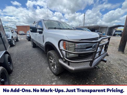 Used 2017 Ford F250 King Ranch w/ King Ranch Ultimate Package AWD/4WD image 1