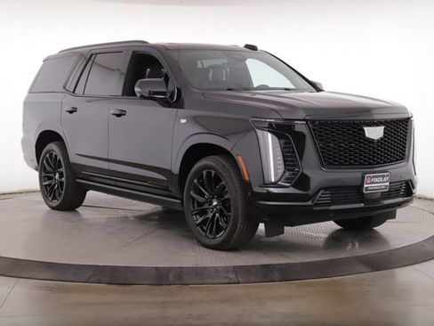 Used 2025 Cadillac Escalade Sport Platinum w/ LPO, Floor Liner Package AWD/4WD image 2