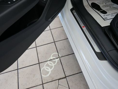 Used 2019 Audi A4 2.0T Premium w/ Convenience Package AWD/4WD image 26