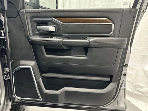 Used 2024 RAM 3500 Laramie image 54