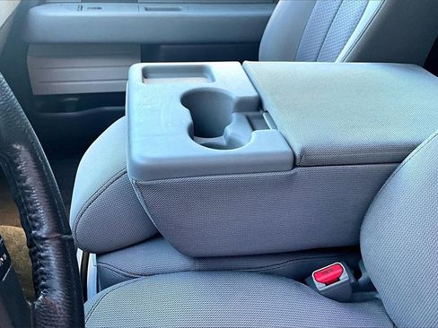 Used 2013 Ford F150 XLT w/ Luxury Equipment Group image 17