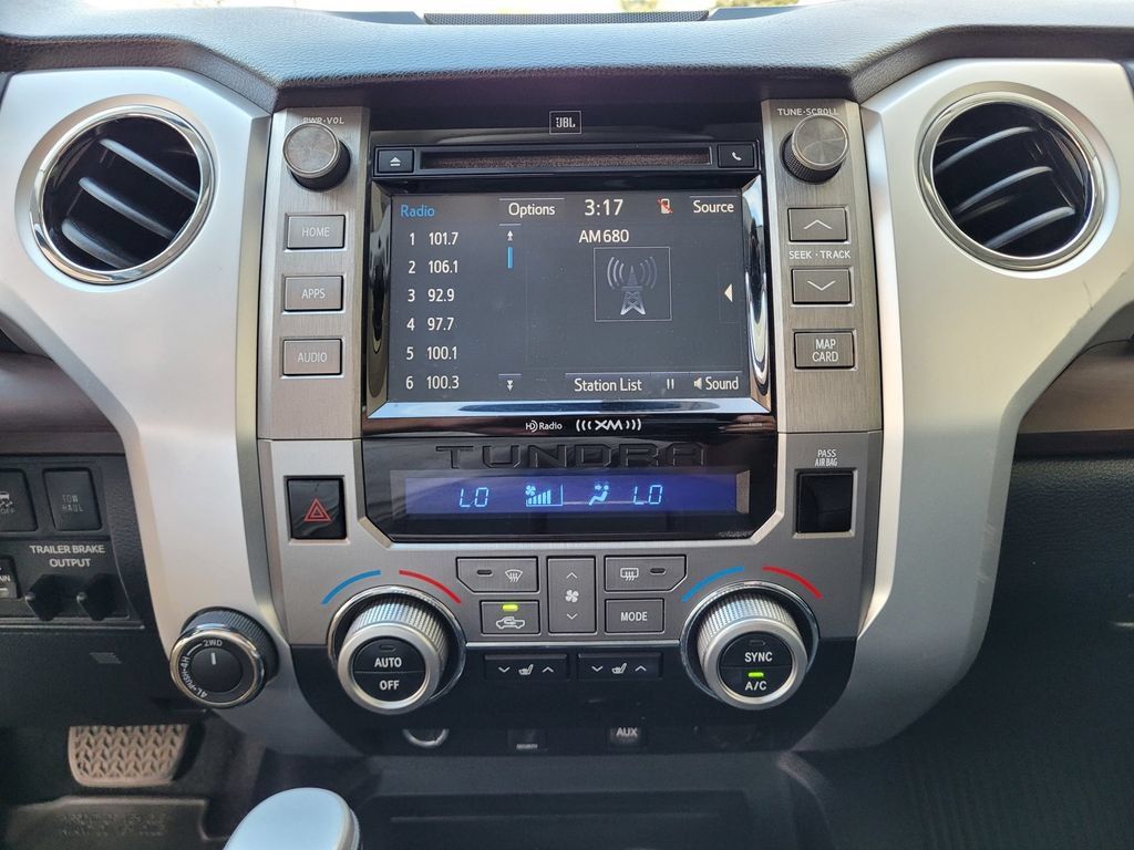 Used 2019 Toyota Tundra Limited w/ Limited Premium Package AWD/4WD image 13