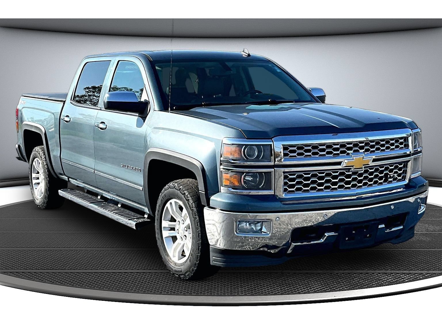 Used 2014 Chevrolet Silverado 1500 LTZ w/ LTZ Plus Package AWD/4WD image 2