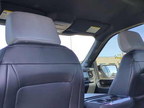 Certified 2022 Ford F150 Lightning Lariat image 19