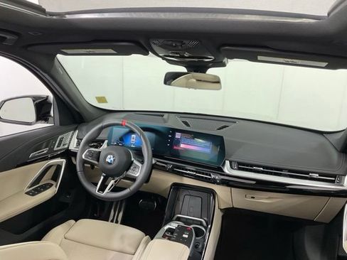 Used 2025 BMW X1 M35i w/ Premium Package AWD/4WD image 15