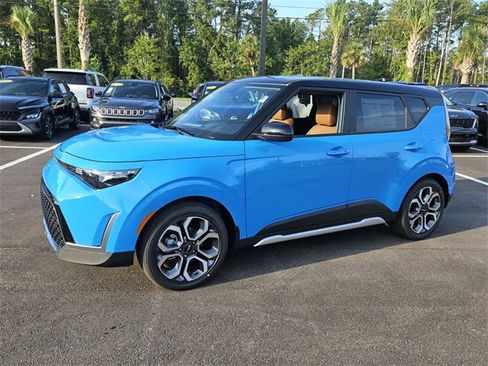 New 2025 Kia Soul EX image 2