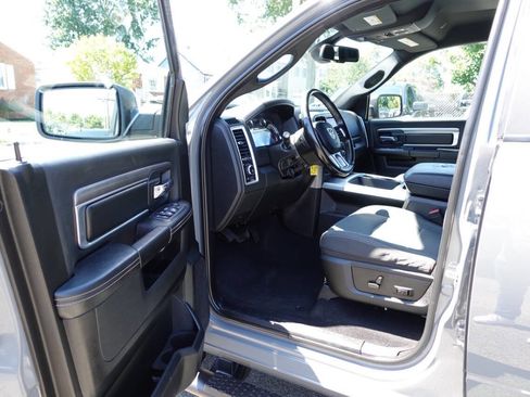 Used 2022 RAM 1500 Classic Warlock w/ Ceramic Grey Warlock Package image 11