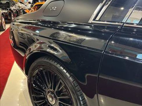 Used 2006 Rolls-Royce Phantom Sedan RWD image 12