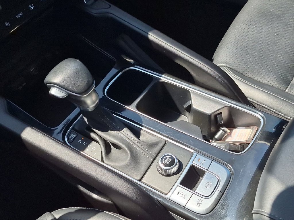 Used 2025 Kia Telluride S FWD image 28