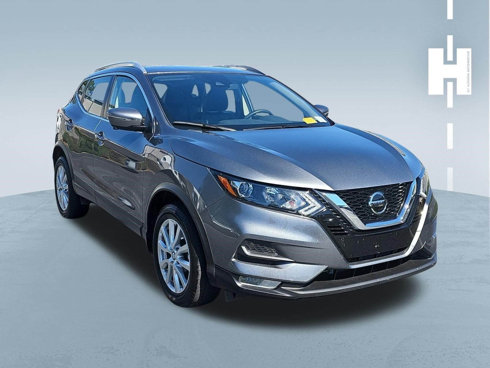 Used 2020 Nissan Rogue Sport SV w/ Technology Package FWD image 1