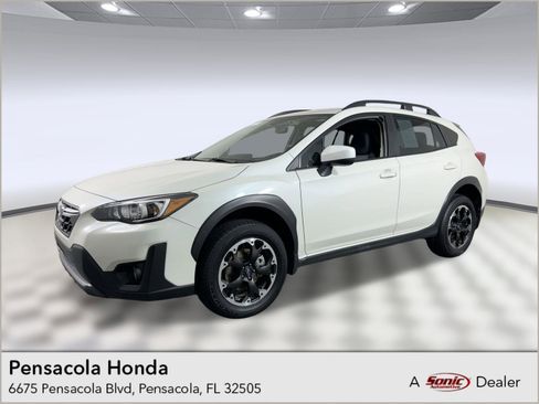 Used 2021 Subaru Crosstrek 2.0i Premium w/ Moonroof Package image 1