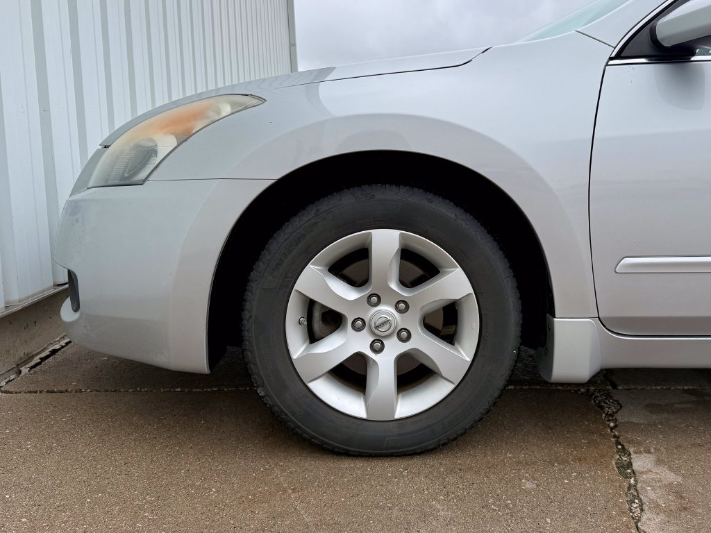 Used 2009 Nissan Altima 2.5 SL w/ SL Pkg FWD image 25