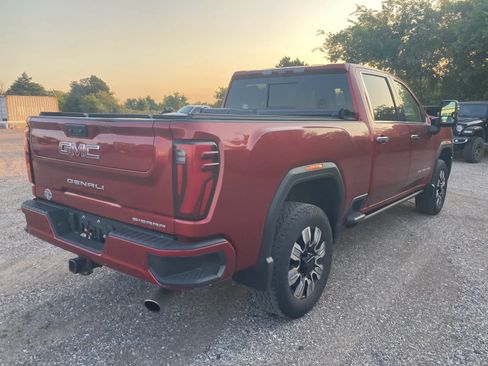 Used 2024 GMC Sierra 2500 Denali w/ Denali Reserve Package AWD/4WD image 7