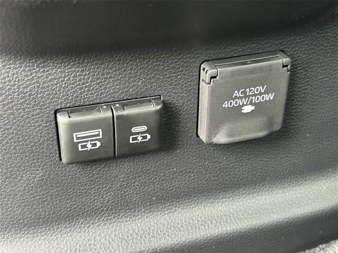 New 2026 Toyota Tundra Limited image 22