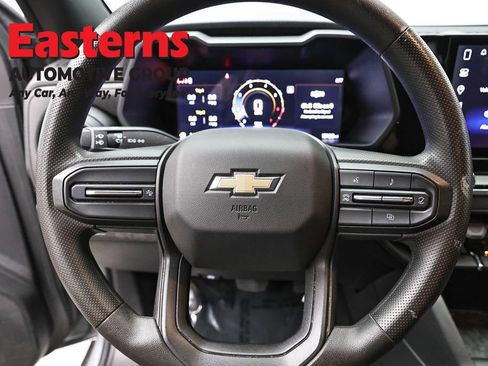 Used 2024 Chevrolet Colorado W/T RWD image 10