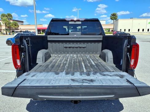 Used 2022 GMC Sierra 1500 Denali RWD image 21