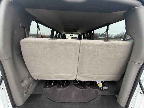 Used 2019 Chevrolet Express 3500 LS image 15