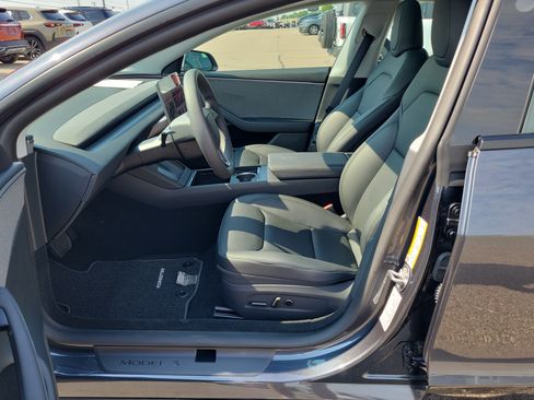 Used 2026 Tesla Model 3 RWD image 16
