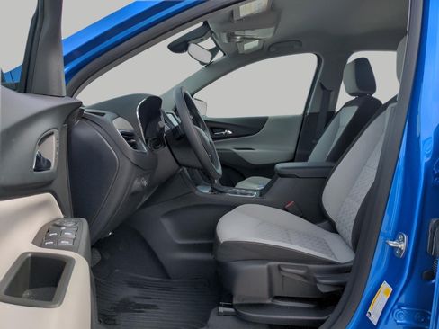 Used 2024 Chevrolet Equinox LS FWD image 38