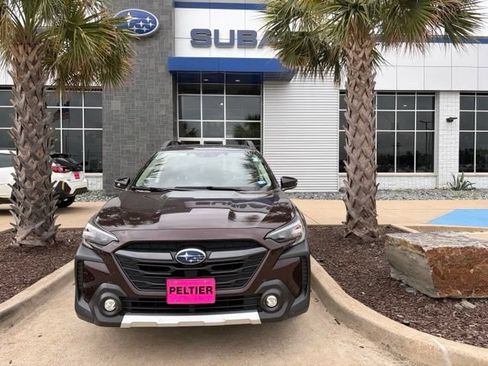 Used 2025 Subaru Outback Limited w/ Tech Package 2 AWD/4WD image 2