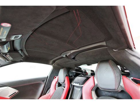 Used 2023 Chevrolet Corvette Stingray Premium Cpe w/ Battery Protection Package image 28