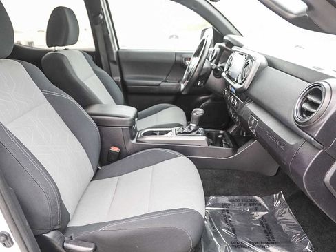 Certified 2021 Toyota Tacoma TRD Off-Road w/ Technology Package image 16