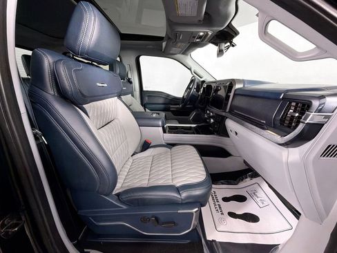 Used 2023 Ford F250 Limited w/ FX4 Off-Road Package image 31