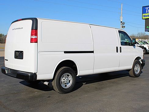 Used 2023 Chevrolet Express 2500 Extended w/ Driver Convenience Package image 6