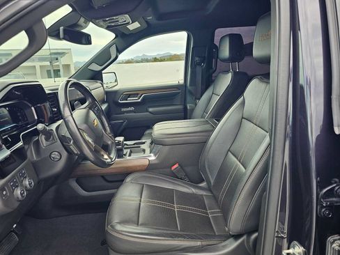 Used 2023 Chevrolet Silverado 1500 High Country AWD/4WD image 20