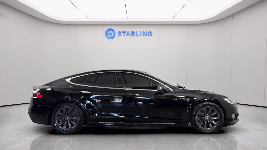 Used 2020 Tesla Model S Long Range AWD/4WD image 12