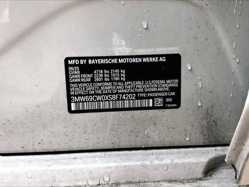 Used 2025 BMW 330i Sedan w/ Convenience Package image 35