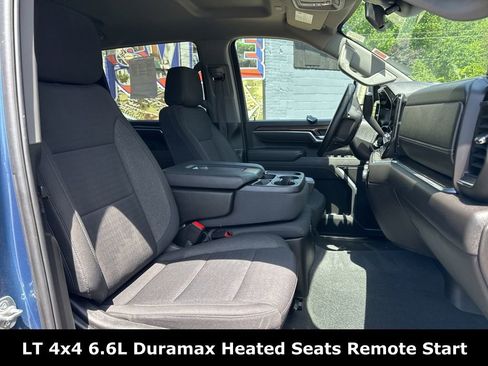 Used 2025 Chevrolet Silverado 2500 LT w/ Convenience Package AWD/4WD image 8