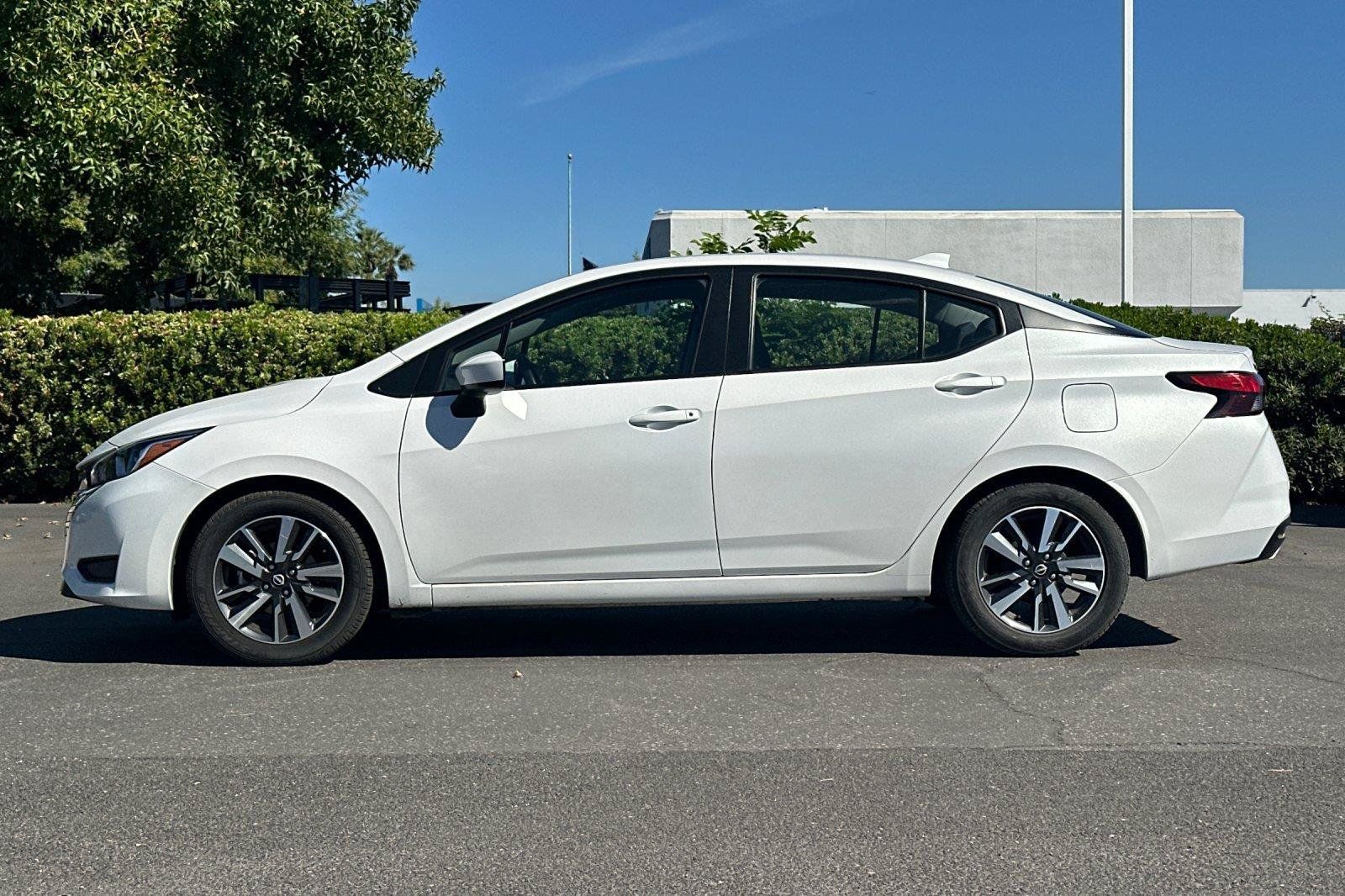 Certified 2024 Nissan Versa SV FWD image 7