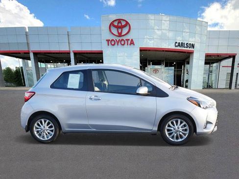 Certified 2018 Toyota Yaris LE image 4