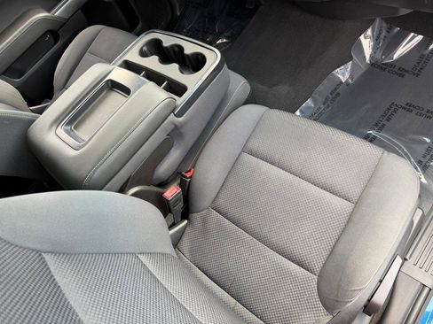 Used 2019 Chevrolet Silverado 1500 LT w/ All Star Edition AWD/4WD image 38