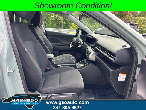 Used 2024 Hyundai Kona SEL FWD image 17