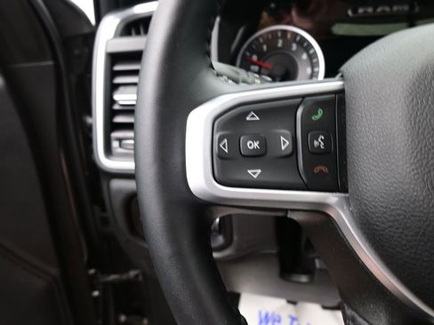 Used 2024 RAM 1500 Big Horn AWD/4WD image 38