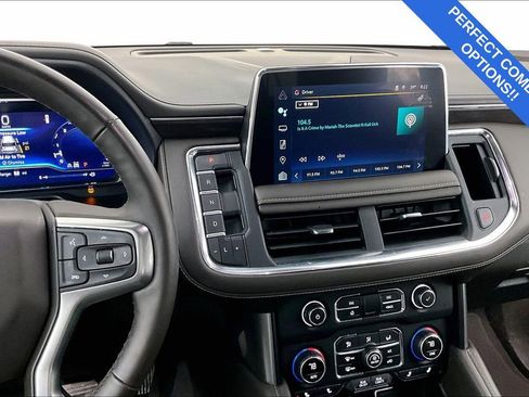 Used 2024 Chevrolet Suburban Z71 w/ Luxury Package image 9