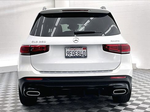 Certified 2023 Mercedes-Benz GLB 250 4MATIC image 3